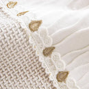 Capa para Sofá Chenille Antiderrapante com Acabamento Elegante Marrom Claro - Zinova