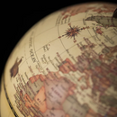 Globo Terrestre de Madeira - Zinova